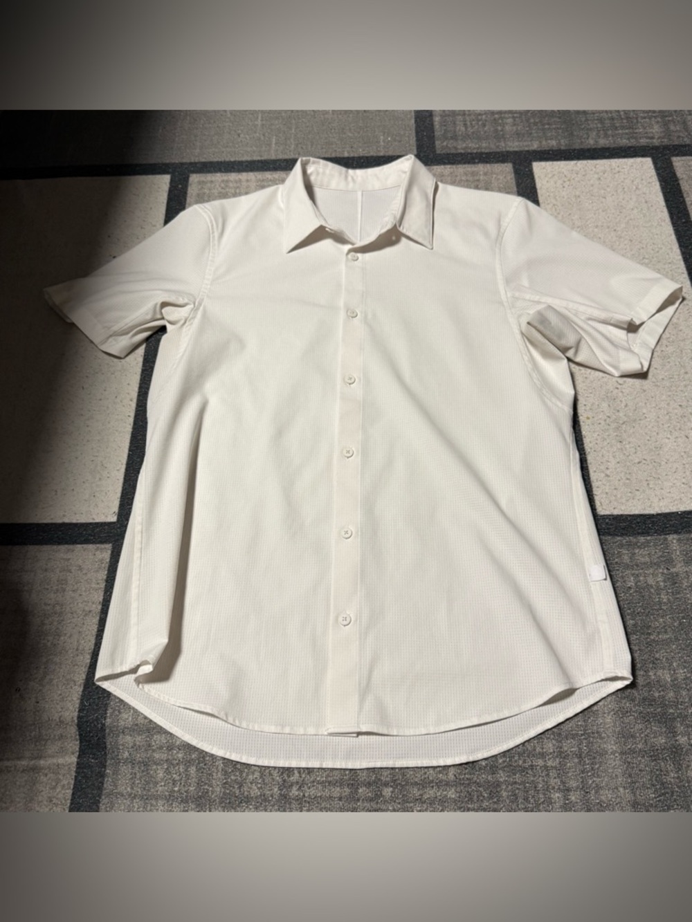 Lululemon Airing Easy Short Sleeve Shirt